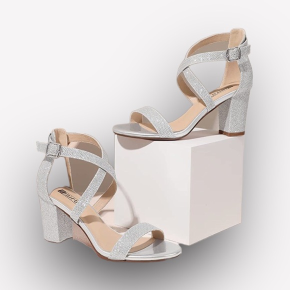 In3 Kitten Heels Strappy Slingback Toe Short Low